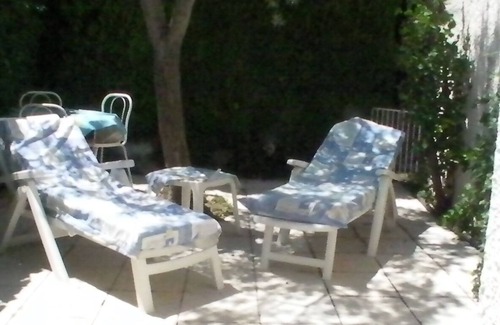 Avignon Villa | HOUSE MORIERES LES AVIGNON POOL 6 PERSON
