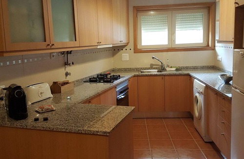 Santa Maria da Feira Villa | House near Oporto, Espinho and Santa Maria da Feira.