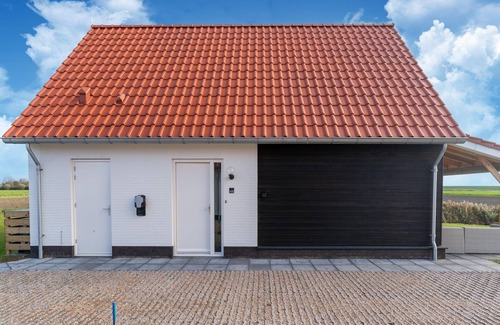 Scherpenisse House | House near Scherpenisse Beach with Garden