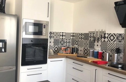 Les Ponts-de-Ce House | House near the Loire Valley and its castles