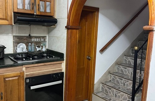 La America House | House near the stadium Barrio la América