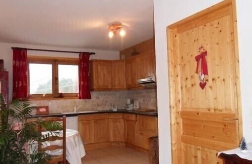 Villard-de-Lans Ski Chalet | HOUSE * neat, bright, quiet, TB bedding, TB VIEW