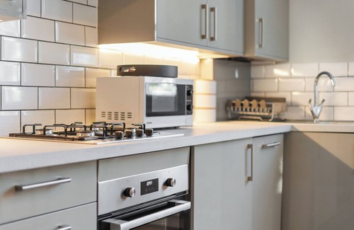 Notting Hill Apartment | House of Cambridge Gardens Flat E in Notting hill