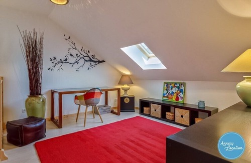 Lathuile House | House of Chevilly - close to the lake