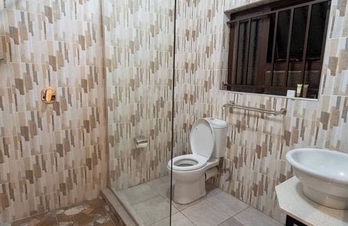 Victoria Falls Bed & Breakfast | House Of Werenje