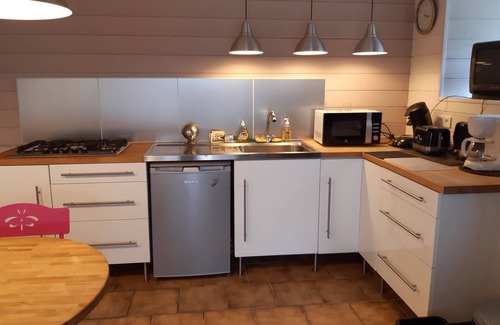 Fridefont House | House, old bread oven, terrace, Mallet beaches