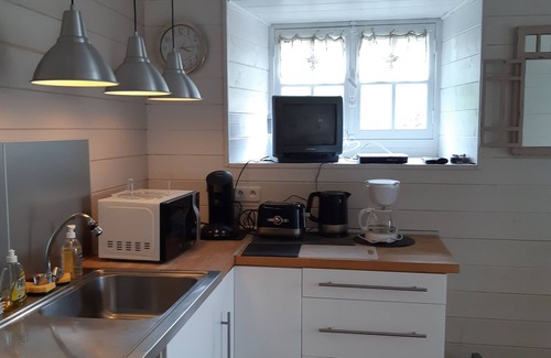 Fridefont House | House, old bread oven, terrace, Mallet beaches