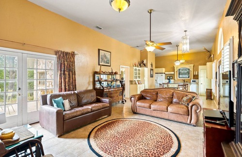 Ingram House | House on acreage with room to kick off your boots and relax