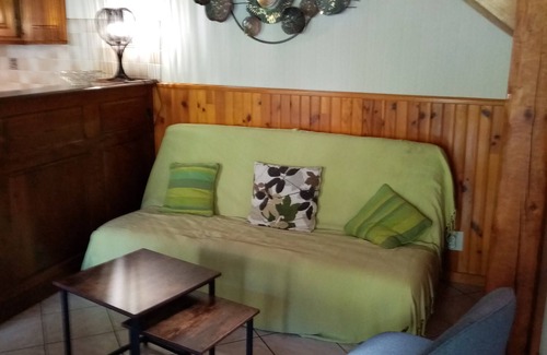Sainte-Enimie House | House on the banks of the Tarn at Ste Enimie in the Gorges du Tarn
