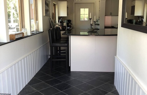 Ingaro House | House on Ingarö, close to nature, lake and sea, family-friendly environment