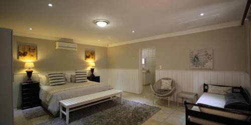 Windhoek Bed & Breakfast | House on Olof Palme