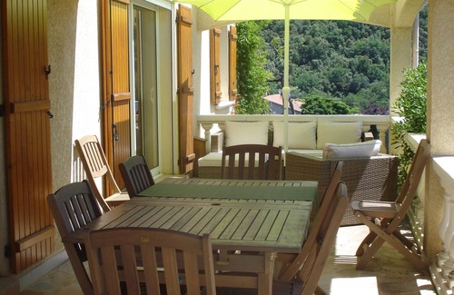 Chambonas House | House on one level, quiet, with garden and pool