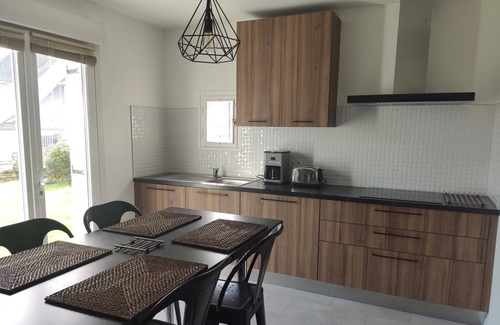 Bono House | HOUSE ON ONE LEVEL WITH VERANDA, ENCLOSED GARDEN WITH BONO, GULF OF MORBIHAN