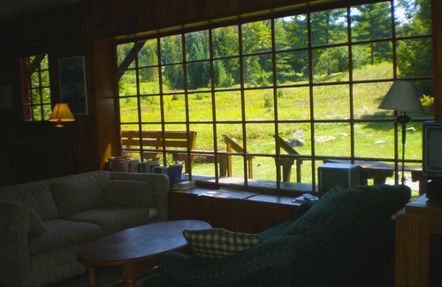 Blue Mountain Lake House | House on Private Meadow with Mountain View