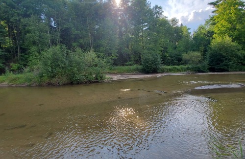 Gladwin House | House on the edge of the Tittabawassee River