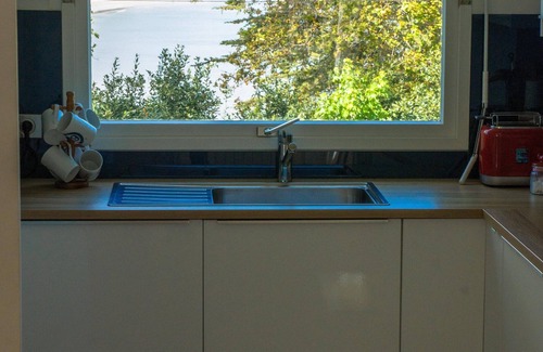 Crozon House | House on the GR34, Morgat beach on foot, sea view.