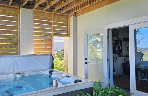 Charleston House | House on the Wando River with a great sunrise Limited times available