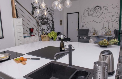 Mazzaro House | House Priscilla Taormina sea terrace with Jacuzzi