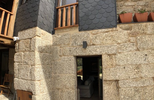 Casteloes Cottage | House Forno - Roof Houses