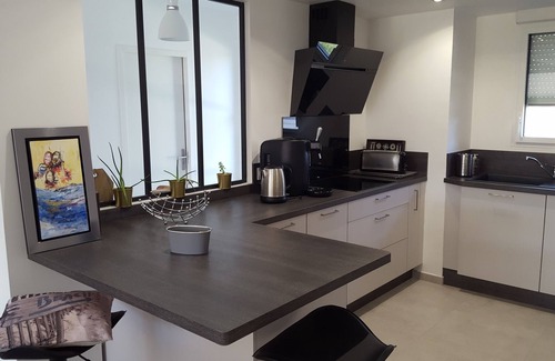 Brignogan-Plage House | HOUSE SEASIDE, 50 meters from the beach, SPA, walled garden