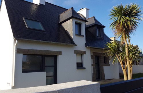 Brignogan-Plage House | HOUSE SEASIDE, 50 meters from the beach, SPA, walled garden