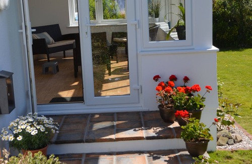 Mullion House | House - Sleeps 8, Close to Beach & Free parking