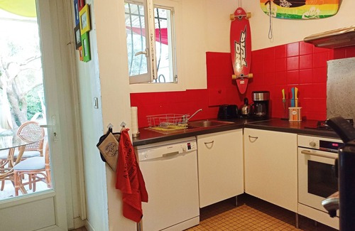 Vendays-Montalivet House | House sleeps 15 - 500 m from the beach