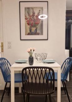 Arcueil Apartment | House - Sunlit haven with outdoor terrace, garage and metro 14, RER B