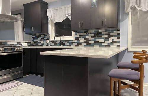 Itasca House | House-tel in Chicago-burb: 3 bedrooms and 2 full baths