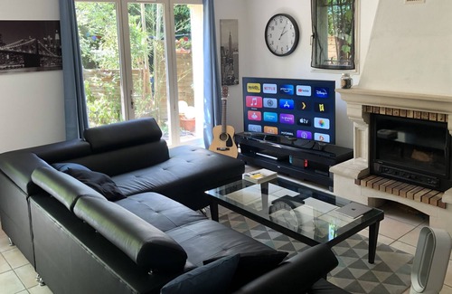 Saint-Giniez House | House the green setting