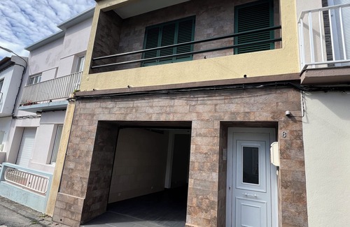 Ponta Delgada House | House two minutes walk from natural swimming pool-" Casa Do Terreiro" AL nº1744