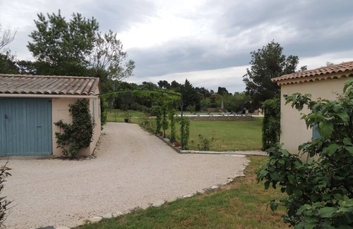 L'Isle-sur-la-Sorgue Villa | House/Villa - ISLE SUR LA SORGUE