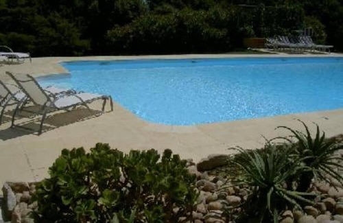 Bonifacio Villa | House /Villa - BonifacioHouse with garden