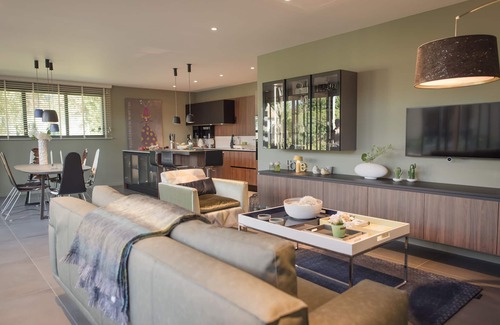 Trepied House | House "Villa Cassiopée et sa petite oursse"