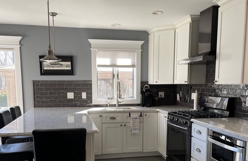 Wading River House | HOUSE W/POOL 1.5 miles from beach! Save 15% FOR A MONTH!
