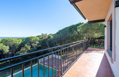 Sant Feliu de Guixols Villa | House with private pool 2km beach and center