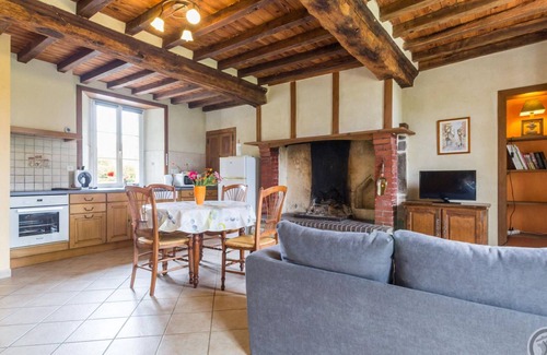 Hauteville-la-Guichard Cottage | House with Garden, Pets allowed