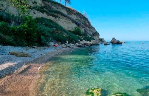 Ortona Apartment | House with a terrace overlooking the sea