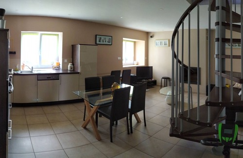 Logonna-Daoulas Cottage | House with character