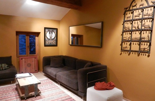 Bauduen House | House with character