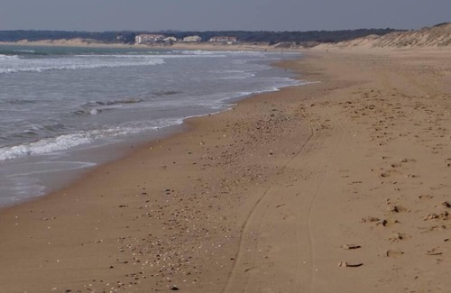 Longeville-sur-Mer House | House with fenced garden