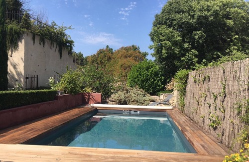 Pernes-les-Fontaines House | House with swimming pool and large garden in the heart of the village