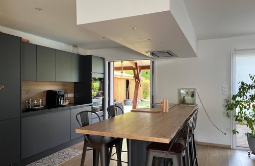 Saint-Julien-en-Born House | House with swimming pool near Contis beach, cycle path and all amenities