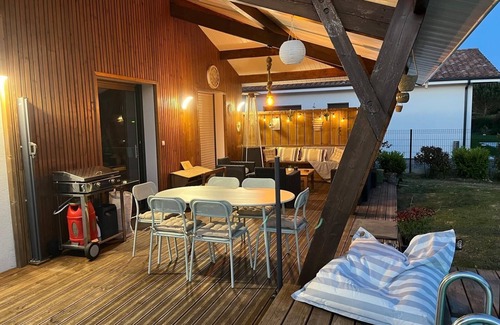 Saint-Julien-en-Born House | House with swimming pool near Contis beach, cycle path and all amenities