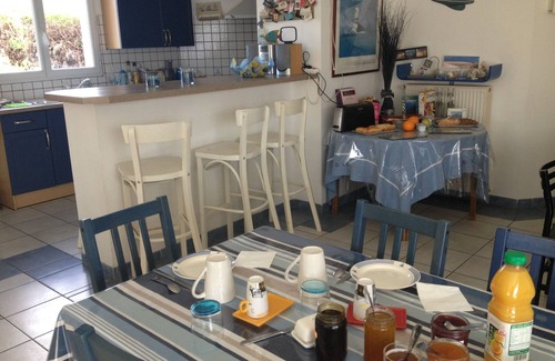 Cazaux House | House with garden and swimming pool