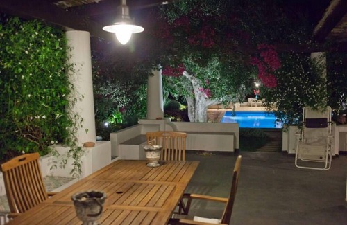 Caucana-finaiti-casuzze-finaiti Nord Villa | House with garden