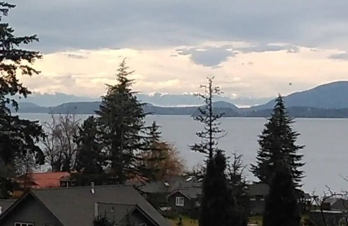 Edgemoor House | House with great view near Fairhaven Bellingham