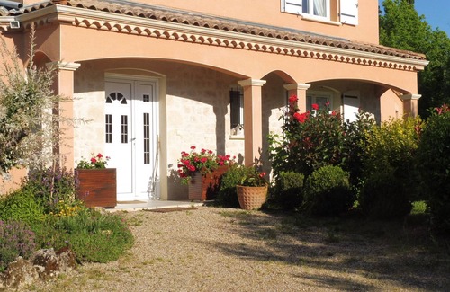 Saint-Remy Villa | HOUSE WITH HEATED SWIMMING POOL IN THE HEART OF PURPLE PÉRIGORD