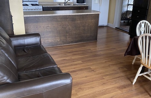 Pownal House | House with Hot tub and fire pit sleeps 12 handy Charlottetown and beaches