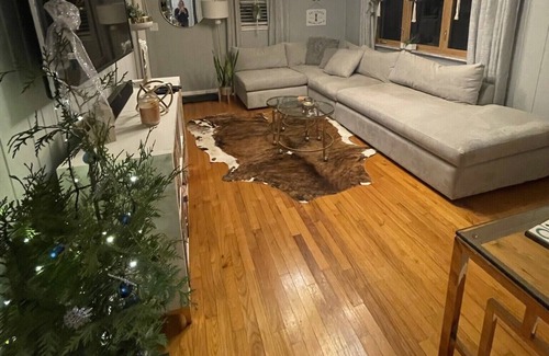 Champion House | House with hot tub and fire pit 5 min from Seven Springs Resort